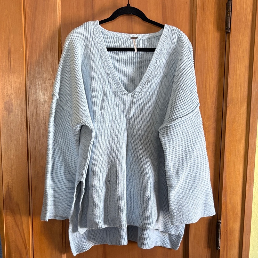 Free People Light Blue V-Neck Ribbed Knit Pullover